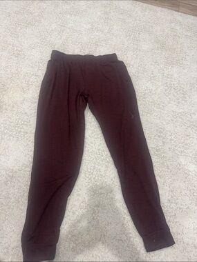 Nike Men's Jogger Pants in Dark Burgundy